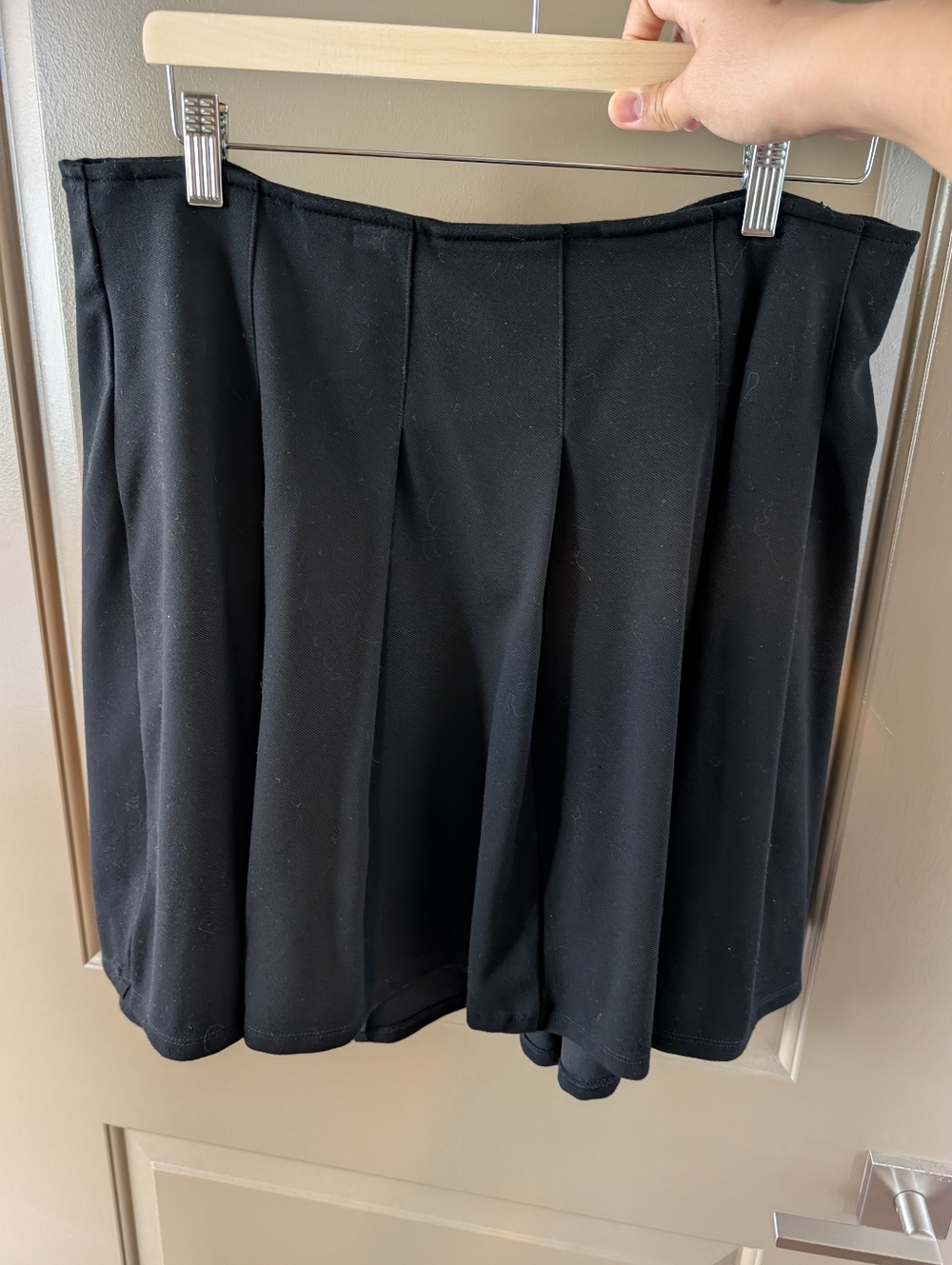 Torrid Black Pleated Miniskirt Size 12 (Size 0 in Torrid Sizing)